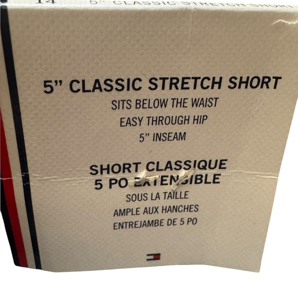 Tommy Hilfiger Classic Stretch Shorts Womens Sz 14 Flat Front Chino Below waist - Picture 13 of 16